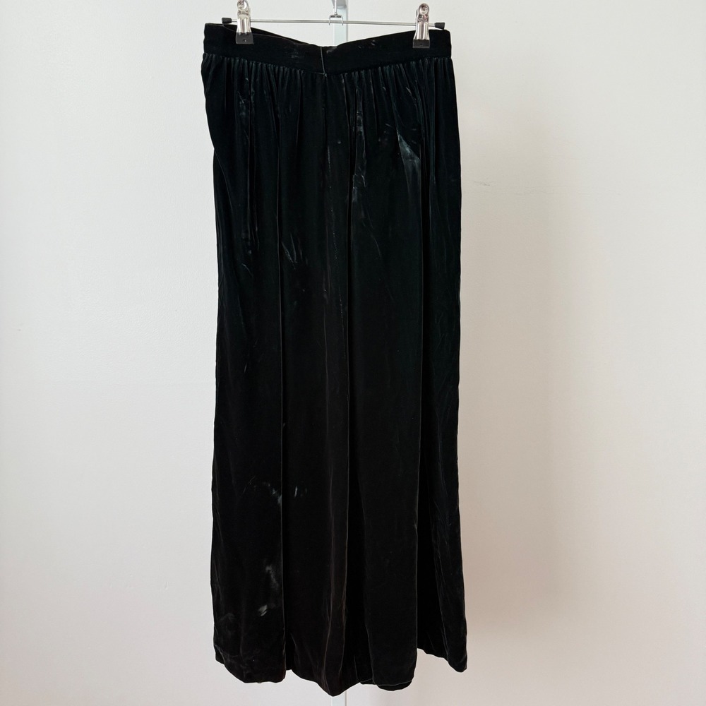 VTG Green Velvet Maxi Skirt sz S Witchy Goth‎ Victorian Style